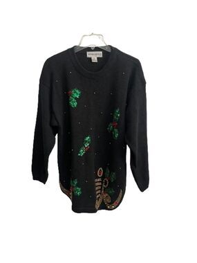 Women’s Victoria Harbour Vintage 90’s Black Christmas Sweater Size Medium!